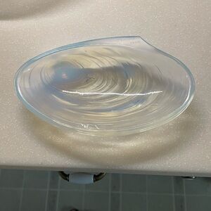 Sabino glass dish 7”